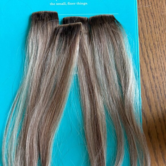 2 sets of Halo Clip ins almost never worn. - Picture 9 of 9